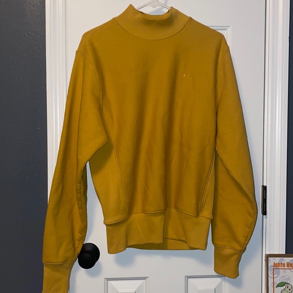 Champion Men’s Gold Crewneck Sweater - Picture 1 of 3